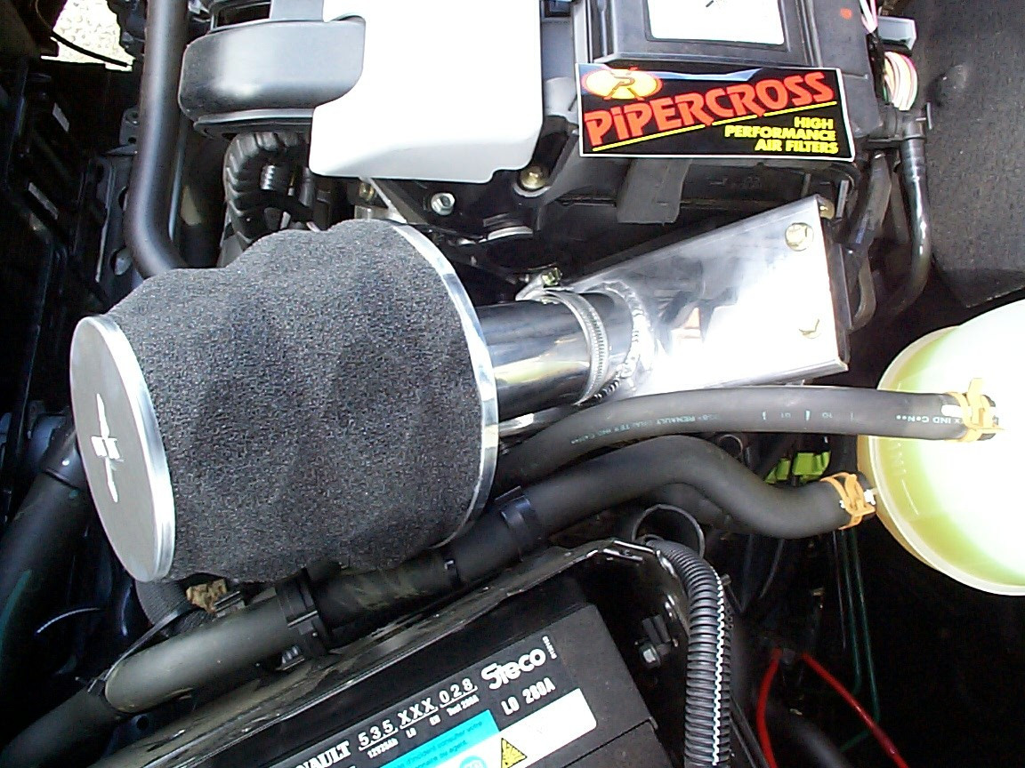 Kit de admisie directă PIPERCROSS pentru Renault Clio Mk2 1.2 16v 01/01 - 12/03 - PC-PK208 - PK208 - 3661768594650
