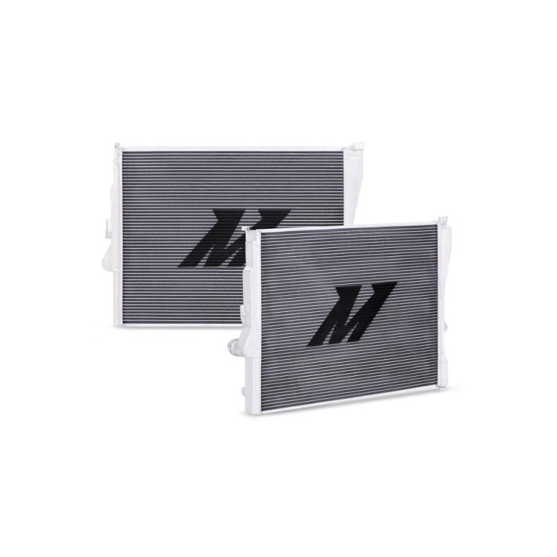 Mishimoto aluminium waterkoeler voor BMW E46 niet M3 99-06 handgeschakeld - MM-RAD-E46-323 - MMRAD-E46-323 - 3661768577226
