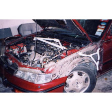 Barra di gamba superiore anteriore Honda Accord 94-97 2D  3 punti