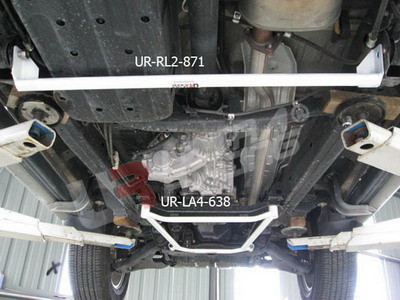 Mitsubishi Pajero IO 09+ voorste H-balk/framebalk (sport) - U-216700 - UR-LA4-638 - 3661768654019