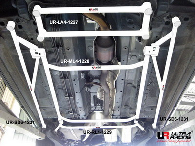 Voor Nissan X Trail 2.0 08+ 4-punts H-brace/ framebalk - U-217502 - UR-LA4-1227 - 3661768656723