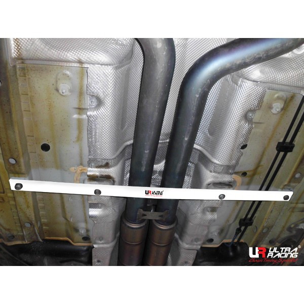 Mercedes C-Klasse/ AMG 07+ W204 4-punts centrale en achterste versteviging onder de carrosserie - U-220735 - UR-ML4-1825 - 3661768665275