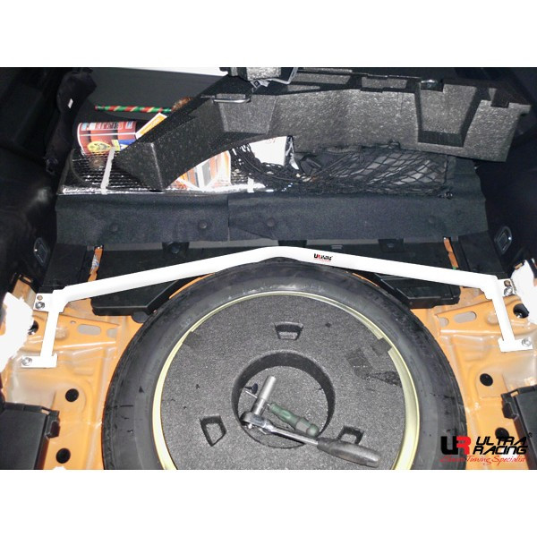 Barre anti-rapprochement supérieure Arrière Subaru XV 12+ / WRX 4D 11+ 2 points - U-220750 - UR-RE2-1872 - 3661768665428
