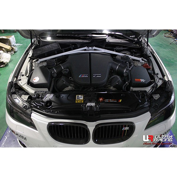 Barre de jambe supérieure Avant BMW M5 E60 05-10 4 points - U-229539 - URKR-TW4-2741 - 3661768670705
