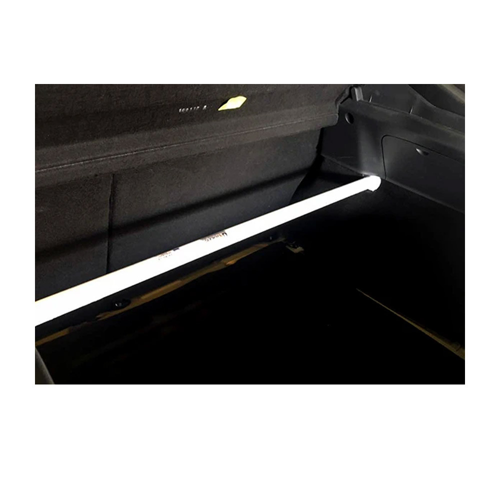 Barre de coffre Sup AR Renault Megane 3 RS - U-238693 - UR-RE2-3886 - 3661768681152