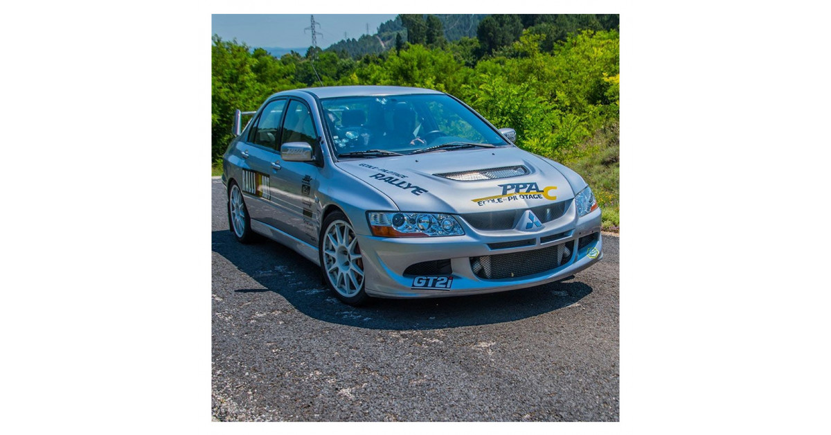 Rijden in een Mitsubishi Lancer Evo 320pk