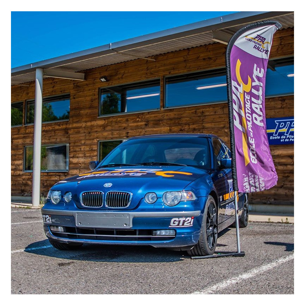 Rijden in een BMW 325Ti 200pk - PPAC-059.3T.BE - PPAC-059.3T.BE