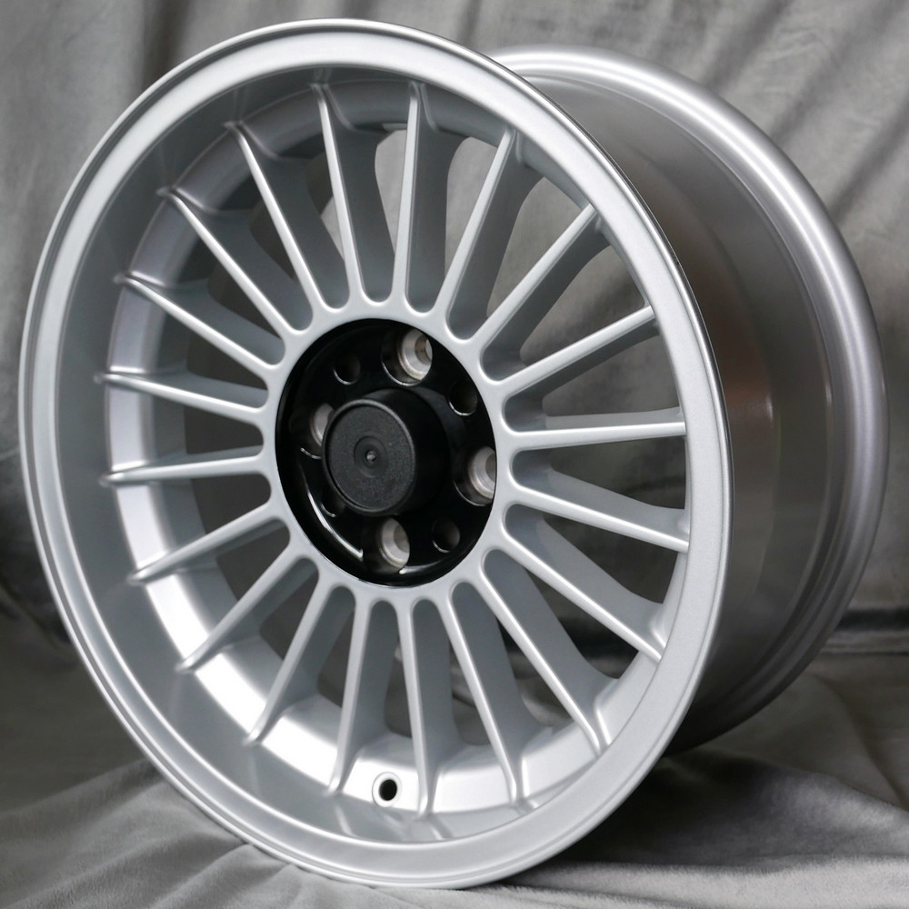 Velg MAXILITE Alpina ontwerp 8x17 5x120 ET15 AL72.6mm - MA-BMAL817512015 - BMAL817512015