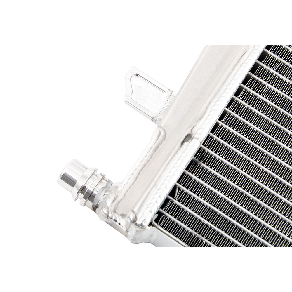 Radiateur de suralimentation Toyota Supra A90 BMW Z4 - FO-FMCCRAD12.N - FMCCRAD12-BLA