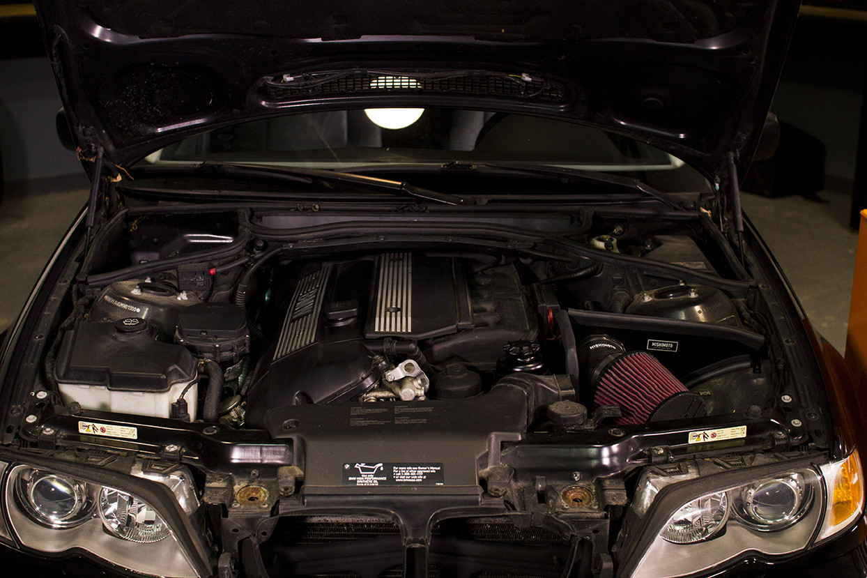 Directe inlaatkit MISHIMOTO BMW E46 330i (2001-2006) - MIM-AI-E46-01.N - MMAI-E46-01BK