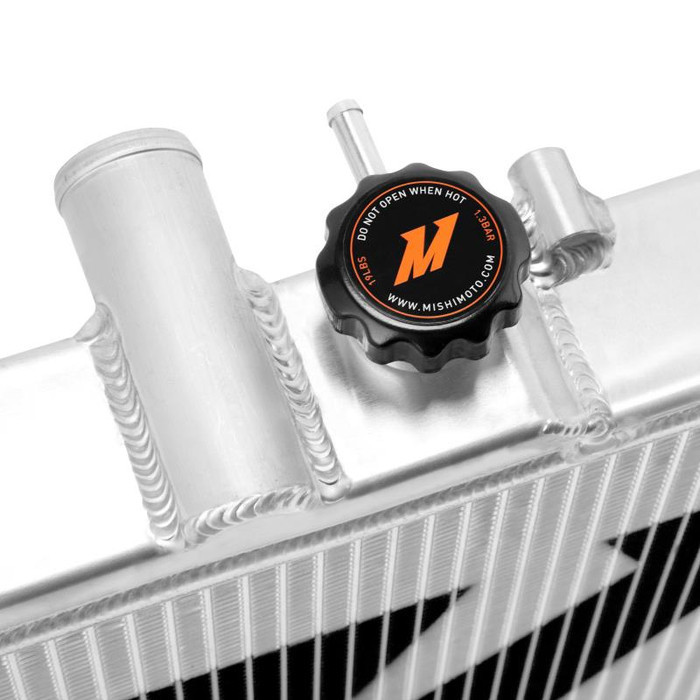 Radiator de apă din aluminiu RACE MISHIMOTO pentru Mitsubishi Lancer Evo 7/8/9 (2001-2007) - MIM-RAD-EVO-01 - MMRAD-EVO-01 - 3666618727219