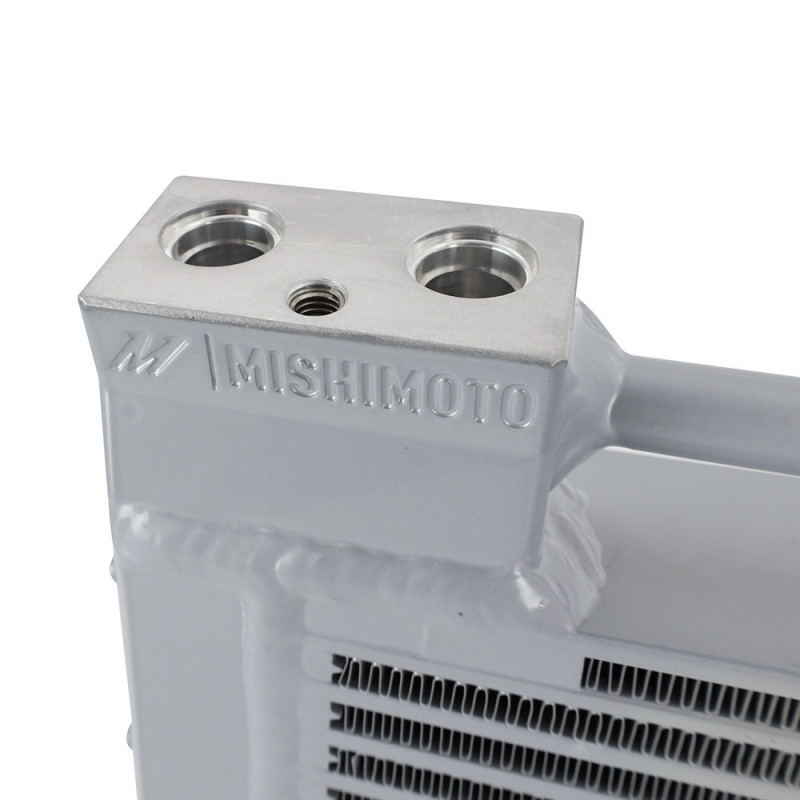 Oliekoeler MISHIMOTO BMW M5/M6 E6x (2006-2010) - MIM-OC-E60-06 - MMOC-E60-06 - 3666618727639