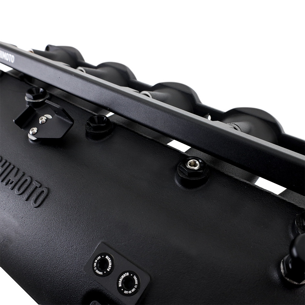Collettore con charge cooler Mishimoto BMW M3/M4/M2 G8X (2021-2026) - MIM-INT-G80-21.N - MMINT-G80-21BK