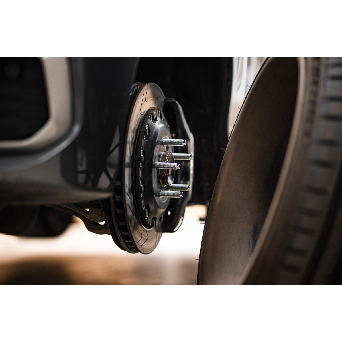 Kit containing 20 M14x1.25 80 mm studs and 20 MMR BMW MINI tapered nuts - MMR37-1501-80T - MMR37-1501-80T - MMR37-1501-80T - 3666618841250