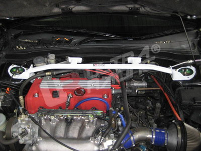 Barre anti-rapprochement supérieure avant 4 points ULTRA RACING Honda Integra 01-06 DC5 - U-216930-X - UR-TW4-828 - 3666618704340