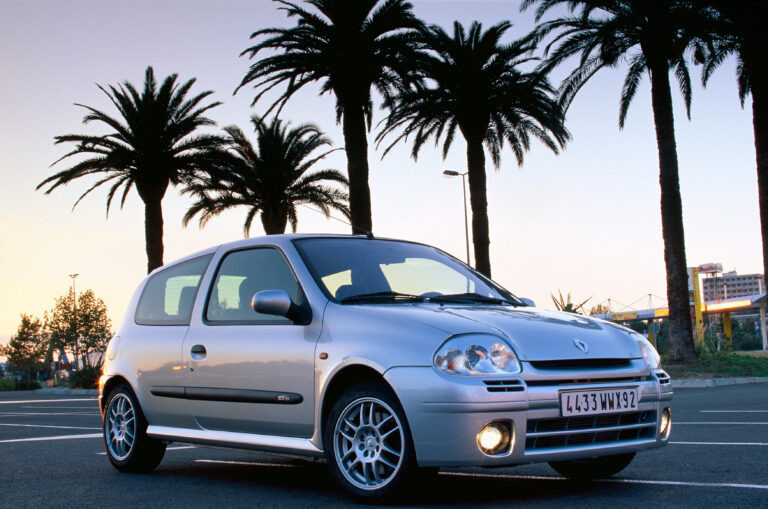 Silencieux Sport Inoxcar Renault Clio 2 RS 172 ch 2000-2001 Sortie Cachée - IC-RECL12ORIG54 - RECL.12.ORIG54 - 3661768421895