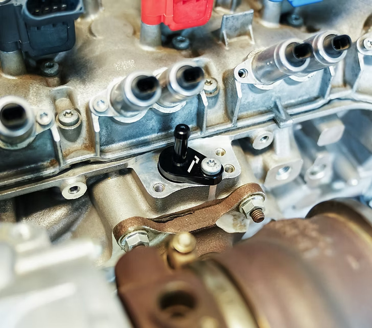 Uscita del fluido di raffreddamento RacingLine VWR140014 EA888 - VWR-140014 - VWR140014 - 3666618847993